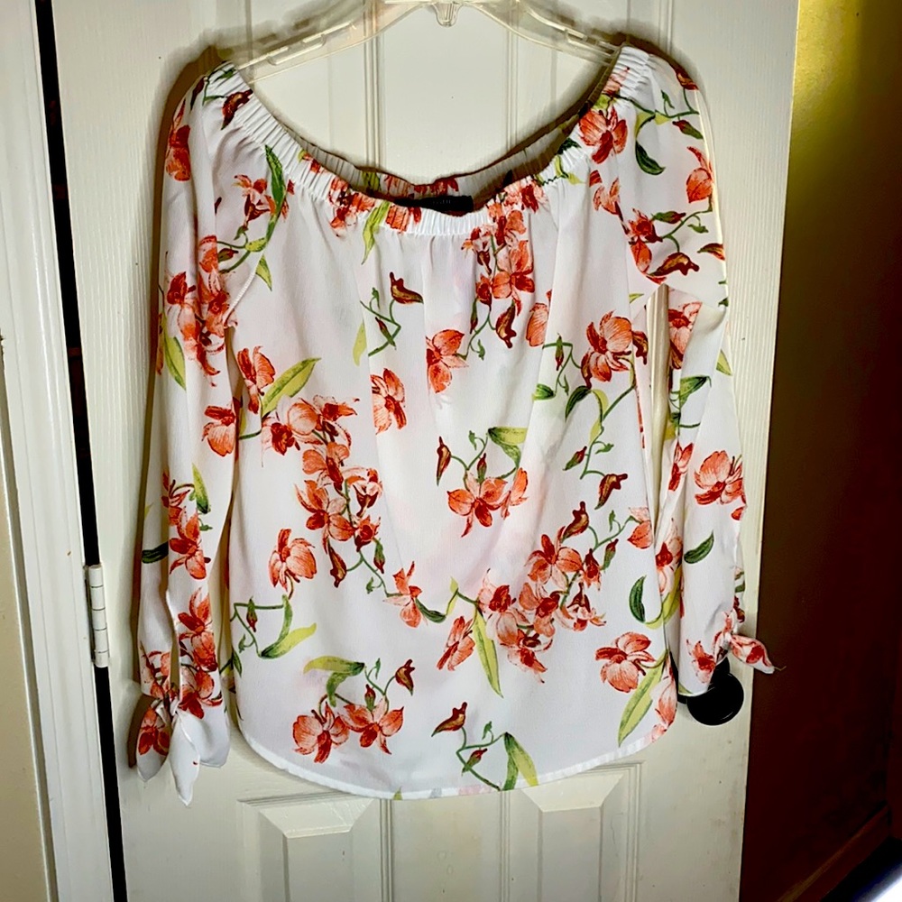 💞 5 for $10💞 One Clothing Off the Shoulder Blouse